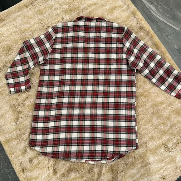 NWT COUNTRY STORE Night Shirt 1X Flannel Plaid Nightgown Pajama Top Cozy Cabin🪵 - Picture 2 of 13